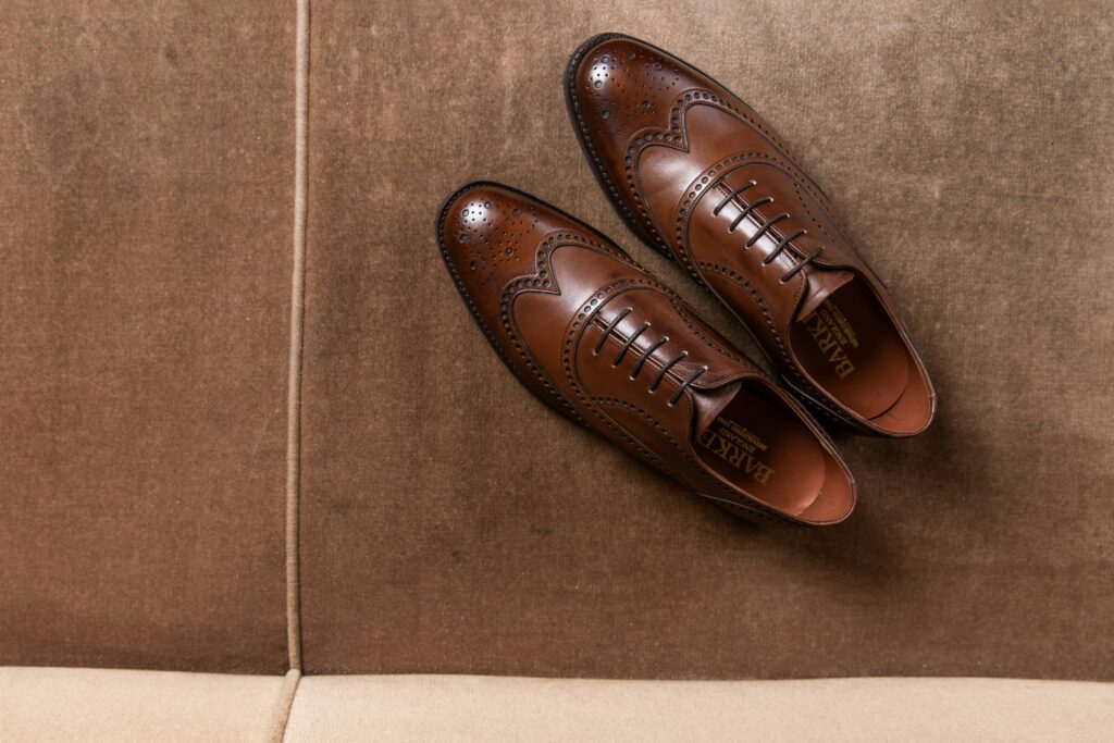 Leather oxford shoes.